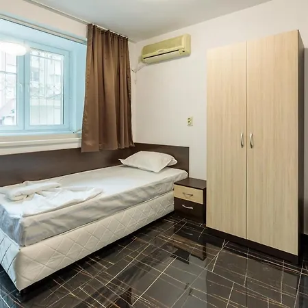 за гости пиротска 39 Privat bolig Burgas City